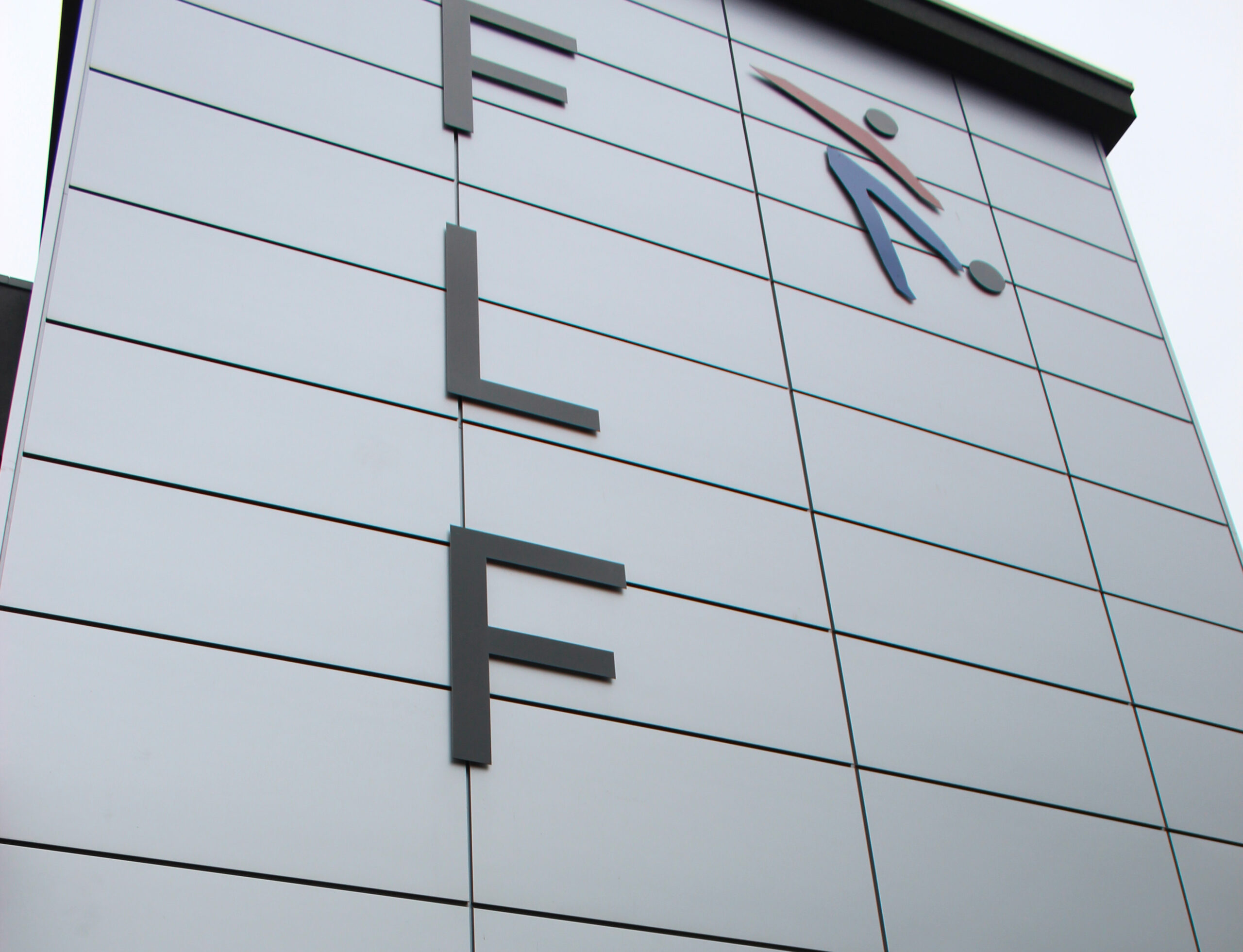 La FLF épingle enfin les clubs pour leurs finances