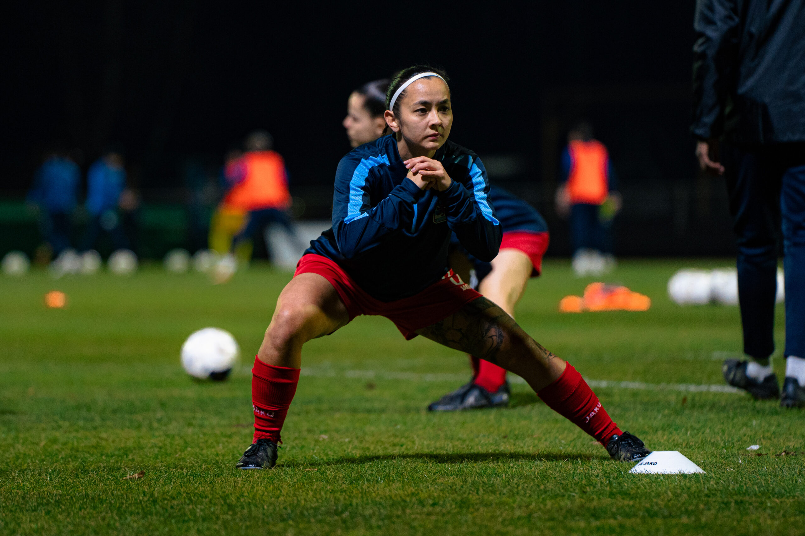Amy Thompson, meilleure buteuse de la sélection et joueuse la plus capée, rejoint DIfferdange