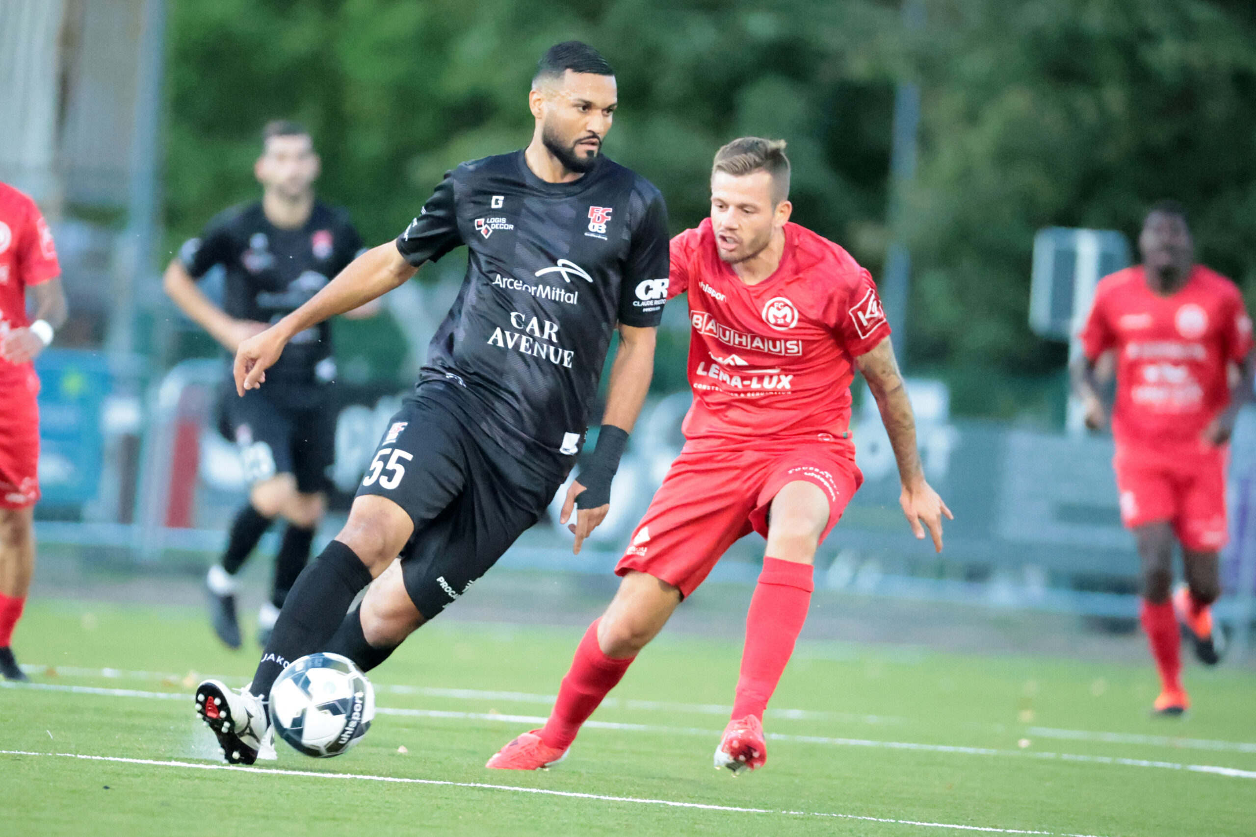 FCM32 (David) et FCD03 (Goliath)
